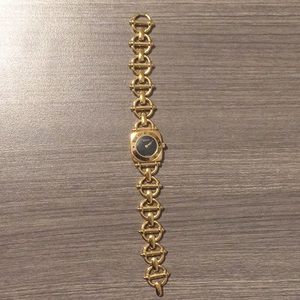 Gucci woman’s watch
